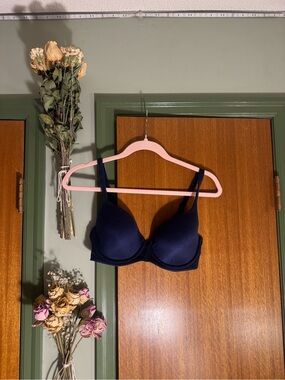 Victoria's Secret Navy Lace Trim Bra